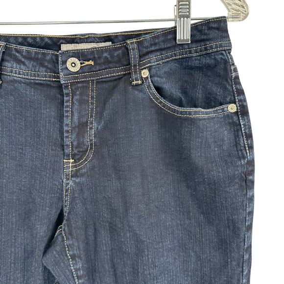 Chico's Platnum Dark Wash Straight Leg Jeans Sz 0.5 Short - Picture 3 of 7